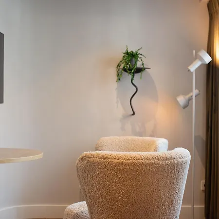 Konukevi Storehouse 3*