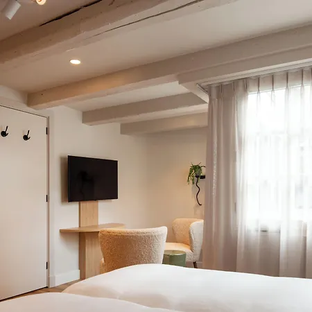 Storehouse Pensionat 3*