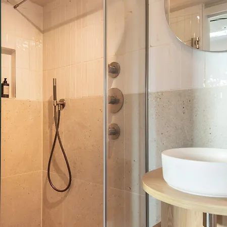 Storehouse Pensionat 3*