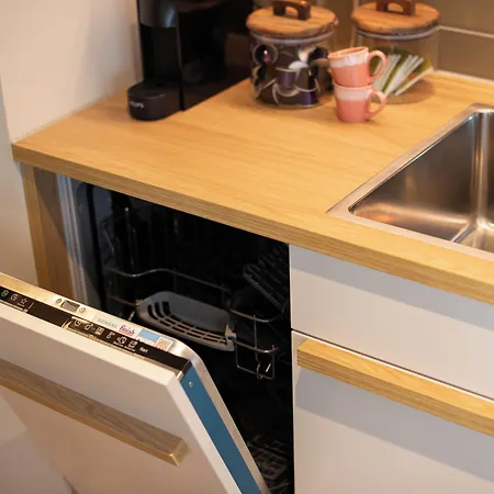 Konukevi Storehouse 3*