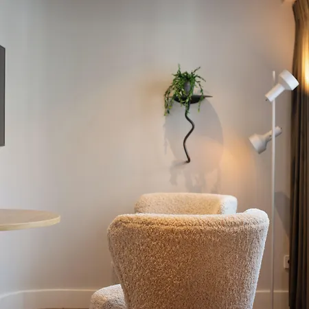 Konukevi Storehouse 3*